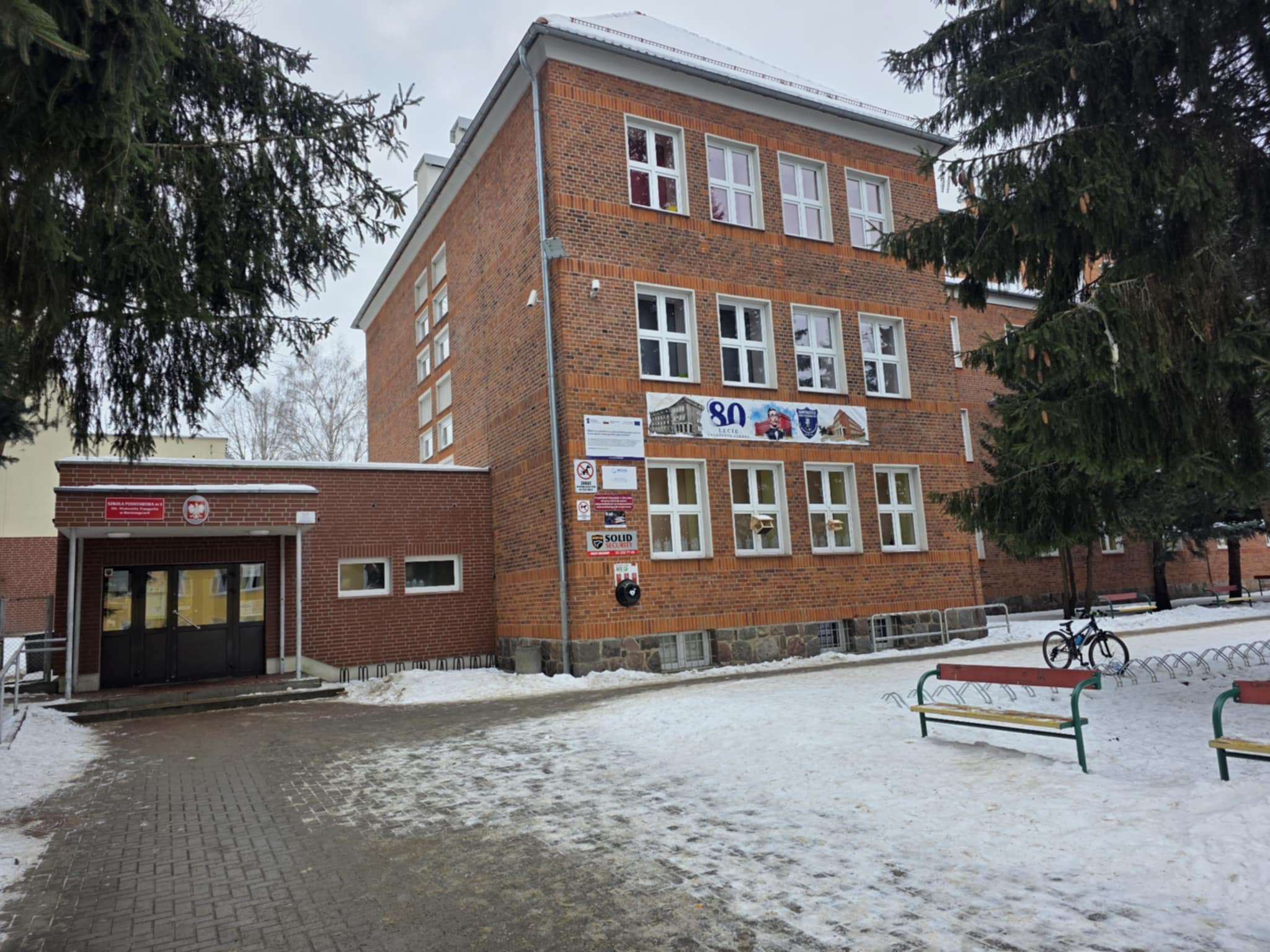 Zawieszone zajęcia lekcyjne